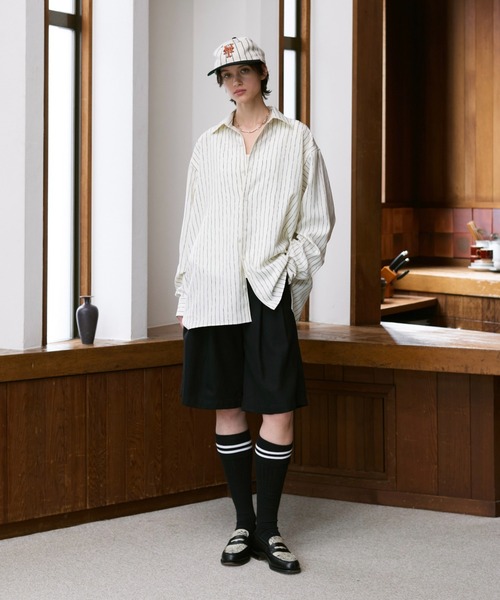 soerte(ソエルテ)の「Loose Nuance Stripe L/S Shirt /ルーズニュアンスストライプロングスリーブシャツ(シャツ/ブラウス・メンズ・ブルー/イエロー/グリーン/ネイビー/ブラック/ブラウン/ホワイト・3/2/1)」の21枚目の写真