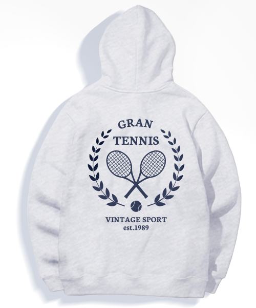 GRANFINNY(グランフィニ)の「クラシックテニス刺繍フードTシャツ-バックメランジ(パーカー・レディース・ライトグレー・MEDIUM/LARGE/X-LARGE/XX-LARGE)」の1枚目の写真