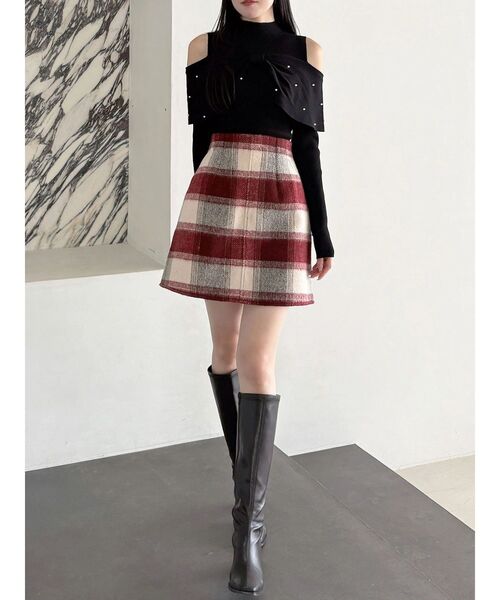 MERCURYDUO(マーキュリーデュオ)の「オフショルリボンパールニット(ニット/セーター・レディース・ブラック/ピンク/オフホワイト・FREE)」の7枚目の写真