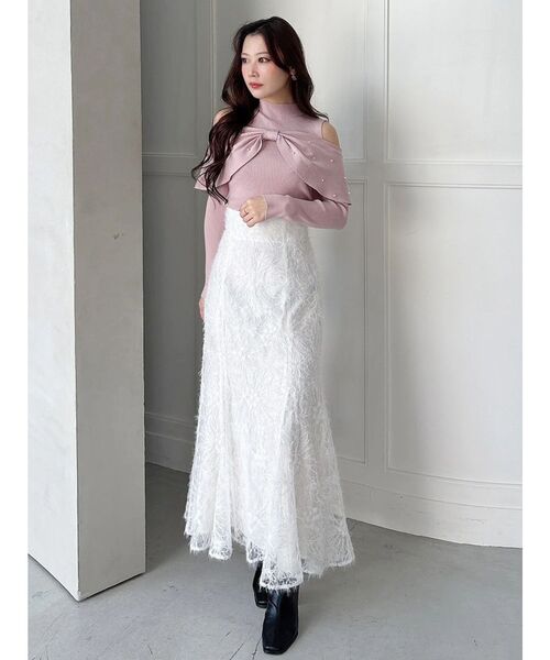 MERCURYDUO(マーキュリーデュオ)の「オフショルリボンパールニット(ニット/セーター・レディース・ブラック/ピンク/オフホワイト・FREE)」の10枚目の写真