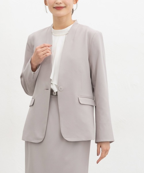 Honeys（ハニーズ）の「【ストレッチ・ウォッシャブル・イージーケア】カラーレスジャケット（ノーカラージャケット・レディース・ライトグレー系2/ダークベージュ/ネイビー/ライトグレー系1/ブラック・3L/L/LL/M/S）」の3枚目の写真