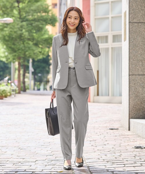 Honeys（ハニーズ）の「【ストレッチ・ウォッシャブル・イージーケア】カラーレスジャケット（ノーカラージャケット・レディース・ライトグレー系2/ダークベージュ/ネイビー/ライトグレー系1/ブラック・3L/L/LL/M/S）」の16枚目の写真