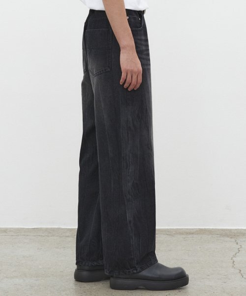 DECET(デケト)の「Mid Rise Wide Jeans DCPT027DMCRBlack(デニムパンツ・レディース・その他・26/32/34/28/30)」の7枚目の写真