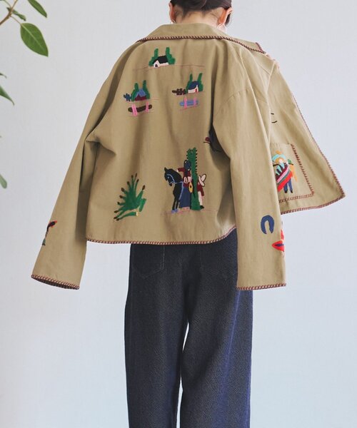 BEARDSLEY（ビアズリー）の「《2/12(木)12:00予約開始》襟付きメキシカンジャケット（その他アウター・レディース・ベージュ・FREE）」の4枚目の写真