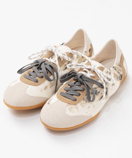 MAISON SPECIAL（メゾンスペシャル）の「Soft Barre Sneakers/ソフトバレースニーカー（スニーカー・レディース・ピンク/オフホワイト/ブルー・38/37/36）」の2枚目の写真
