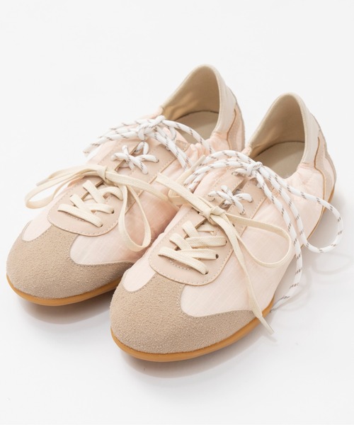 MAISON SPECIAL（メゾンスペシャル）の「Soft Barre Sneakers/ソフトバレースニーカー（スニーカー・レディース・ピンク/オフホワイト/ブルー・38/37/36）」の3枚目の写真
