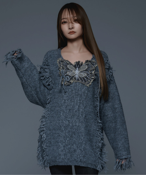 .KOM（ドットコム）の「『.KOM/ドットケーオーエム』蝶デザインニット【GC】（ニット/セーター・レディース・アイボリー/グレー・FREE）」の7枚目の写真