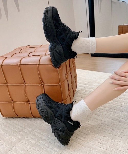 Lace Ladies(レースレディース)の「メッシュ ボリューム 厚底 ダッド スニーカー(スニーカー・レディース・ブラック/アイボリー・23cm/23.5cm/24cm/25cm/22.5cm/24.5cm)」の5枚目の写真