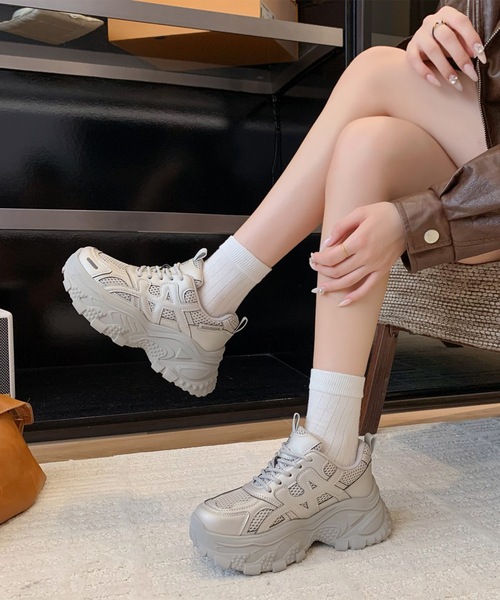 Lace Ladies(レースレディース)の「メッシュ ボリューム 厚底 ダッド スニーカー(スニーカー・レディース・ブラック/アイボリー・23cm/23.5cm/24cm/25cm/22.5cm/24.5cm)」の8枚目の写真