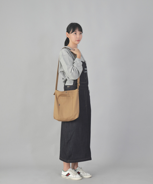 SAINTCREW(セントクルー)の「ダウンタウン M クロスバッグ DMC-120 キャメル(メッセンジャーバッグ・メンズ・その他・フリー)」の8枚目の写真