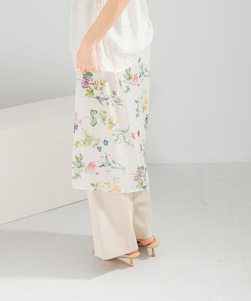 URBAN RESEARCH ROSSO WOMEN（アーバンリサーチ　ロッソ）の「ボタニカルプリントスカーフ（バンダナ/スカーフ・レディース・ブラック/オフホワイト・FREE）」の6枚目の写真