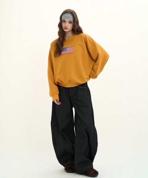 BENUA（ベヌア）の「embroidery sweat shirt/刺繍スウェット