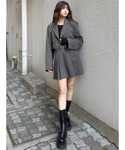 MURUA（ムルーア）の「ショートジャケット&スカートセットアップ（テーラードジャケット・レディース・ブラック/グレー/ミント/ベージュ・1/2）」の14枚目の写真