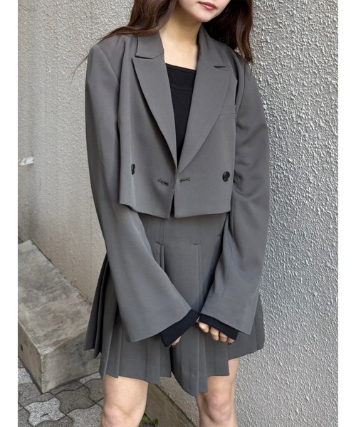 MURUA（ムルーア）の「ショートジャケット&スカートセットアップ（テーラードジャケット・レディース・ブラック/グレー/ミント/ベージュ・1/2）」の3枚目の写真