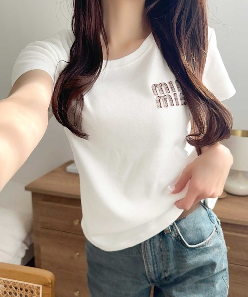 mily bilet（ミウィビレット）の「【mily bilet】スタイルよく、着心地いい。絶対使えるシンプルT♪ワッペンコンパクトTシャツ（半袖）（Tシャツ/カットソー・レディース・オートミール/ホワイト×ネイビー/ブラック×ベージュ/ホワイト×ブルー/ホワイト×レッド・LARGE/MEDIUM/SMALL/X-LARGE）」の17枚目の写真