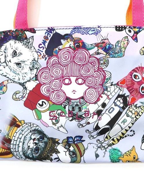 ScoLar（スカラー）の「653447：スカラーちゃん両面総柄 配色ミニショルダー（ショルダーバッグ・レディース・ピンク/イエロー/ブルー・FREE）」の12枚目の写真