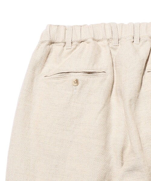 BEAMS PLUS(ビームスプラス)の「2 Pleats Relax Trousers COTTON Linen(その他パンツ・メンズ・グレー/オフホワイト/ネイビー・X-LARGE/LARGE/MEDIUM/SMALL)」の8枚目の写真