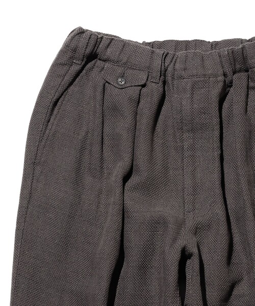 BEAMS PLUS(ビームスプラス)の「2 Pleats Relax Trousers COTTON Linen(その他パンツ・メンズ・グレー/オフホワイト/ネイビー・X-LARGE/LARGE/MEDIUM/SMALL)」の13枚目の写真