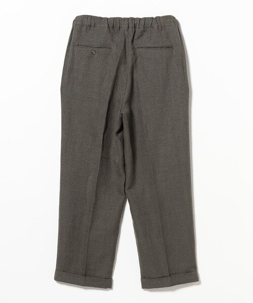 BEAMS PLUS(ビームスプラス)の「2 Pleats Relax Trousers COTTON Linen(その他パンツ・メンズ・グレー/オフホワイト/ネイビー・X-LARGE/LARGE/MEDIUM/SMALL)」の18枚目の写真