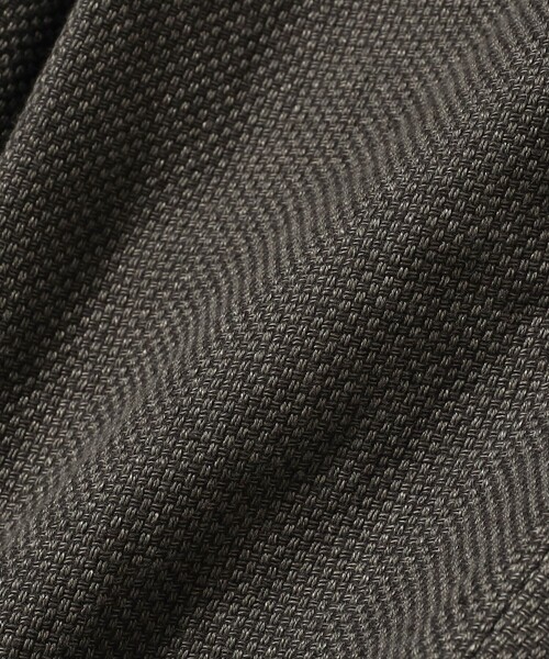 BEAMS PLUS(ビームスプラス)の「2 Pleats Relax Trousers COTTON Linen(その他パンツ・メンズ・グレー/オフホワイト/ネイビー・X-LARGE/LARGE/MEDIUM/SMALL)」の17枚目の写真