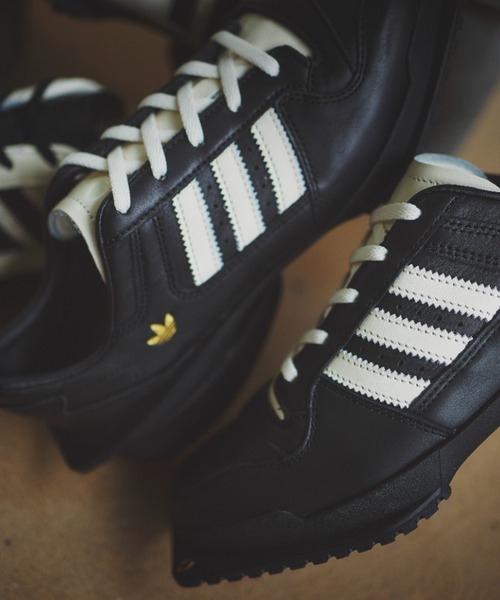 adidas（アディダス）の「FORUM SQ W JP9073（スニーカー）」 - WEAR