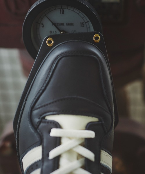 FORUM SQ W JP9073（スニーカー）｜adidas（アディダス）の