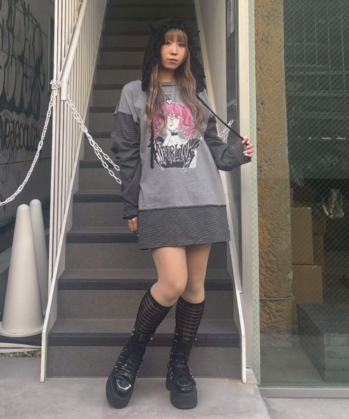 Candy Stripper（キャンディストリッパー）の「HYPERLINK SWITCHED BORDER トップス（Tシャツ/カットソー・レディース・ヘザーグレー/ブラック・FREE）」の9枚目の写真