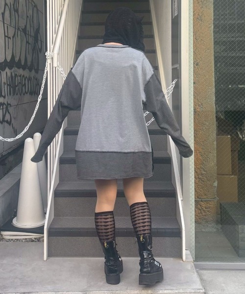 Candy Stripper（キャンディストリッパー）の「HYPERLINK SWITCHED BORDER トップス（Tシャツ/カットソー・レディース・ヘザーグレー/ブラック・FREE）」の12枚目の写真