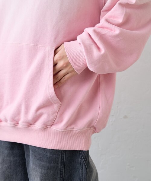 CIAOPANIC TYPY(チャオパニックティピー)の「【UNISEX】スプレー加工ヘンリースナップフーディー(パーカー・レディース・ブラック/ピンク/ベージュ・MEDIUM/LARGE)」の18枚目の写真