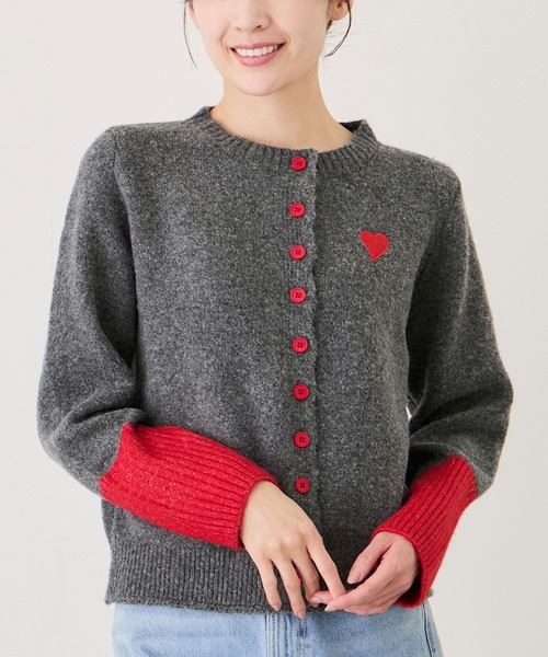 Jayro(ジャイロ)の「ハート刺繍配色ニットカーディガン(カーディガン/ボレロ・レディース・ライトグレー/ベージュ/チャコールグレー/ワイン・FREE)」の2枚目の写真