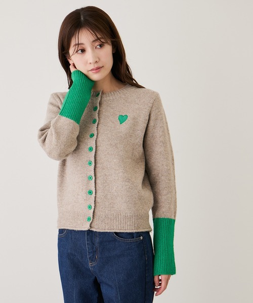 Jayro(ジャイロ)の「ハート刺繍配色ニットカーディガン(カーディガン/ボレロ・レディース・ライトグレー/ベージュ/チャコールグレー/ワイン・FREE)」の6枚目の写真