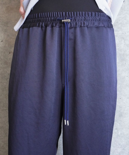 G.V.G.V.(ジーヴィージーヴィー)の「SATIN PANTS(その他パンツ・レディース・ネイビー/バーガンディー・36/38)」の17枚目の写真