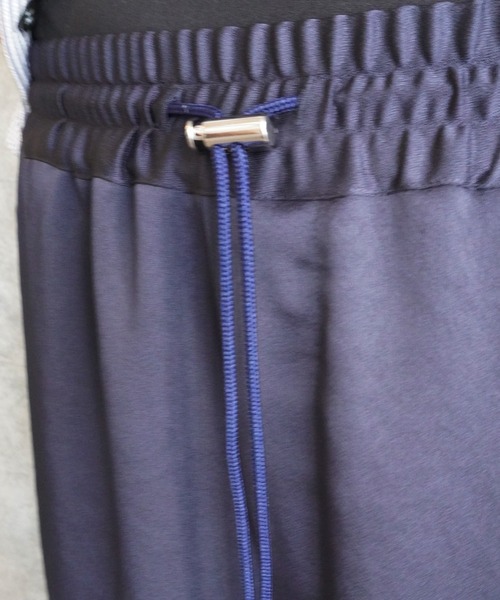 G.V.G.V.(ジーヴィージーヴィー)の「SATIN PANTS(その他パンツ・レディース・ネイビー/バーガンディー・36/38)」の19枚目の写真