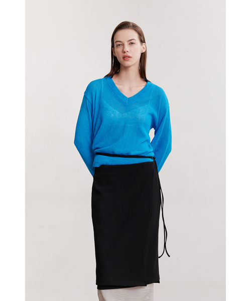 AFTERHOURS(アフターアワーズ)の「SEE-THROUGH V-NECK KNIT TOP (BLUE)(ニット/セーター・レディース・その他・FREE)」の5枚目の写真