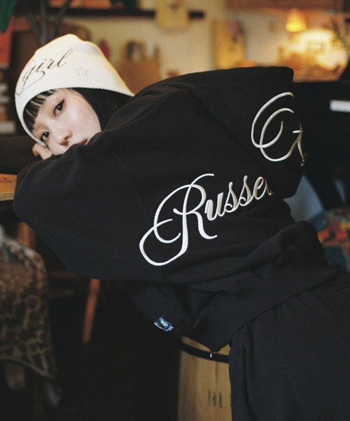 Russell Athletic（ラッセルアスレティック）の「X-girl × Russell SCRIPT LOGO ZIP UP SWEAT HOODIE（パーカー・レディース・アッシュ/ブラック・S/M）」の2枚目の写真