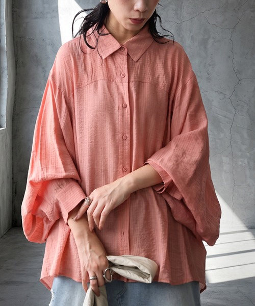 antiqua(アンティカ)の「シアー加工 シャツ(シャツ/ブラウス・レディース・ブラック/ピンク/ホワイト・ONESIZE)」の3枚目の写真