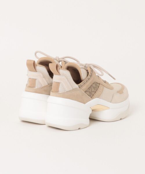 MICHAEL KORS(マイケルコース)の「OLYMPIA TRAINER スニーカー(スニーカー・レディース・ゴールド系・5.5/6/6.5/7/7.5/8/5/8.5/9)」の2枚目の写真