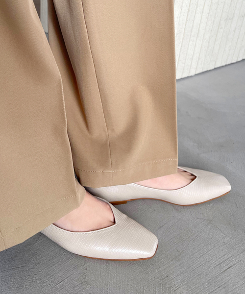 LE TALON（ルタロン）の「≪追加≫スクエアVカットフラット（その他シューズ・レディース・シルバー/アイボリー/ブルー系その他・24.5cm/24cm/23.5cm/23cm/25cm/22.5cm/22cm/21.5/21/25.5cm）」の11枚目の写真