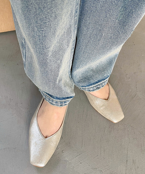 LE TALON（ルタロン）の「≪追加≫スクエアVカットフラット（その他シューズ・レディース・シルバー/アイボリー/ブルー系その他・24.5cm/24cm/23.5cm/23cm/25cm/22.5cm/22cm/21.5/21/25.5cm）」の20枚目の写真