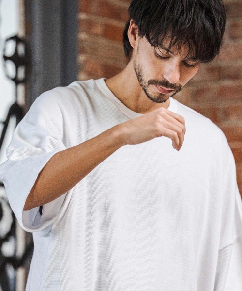 CAMBIO(カンビオ)の「mt10218- Honeycomb Waffle Over Size Tee オーバーサイジングTシャツ(S64326cmb)(Tシャツ/カットソー・メンズ・ホワイト/ブラック/チャコールグレー・S/M/L)」の5枚目の写真