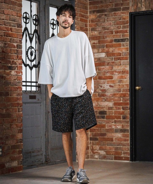 CAMBIO(カンビオ)の「mt10218- Honeycomb Waffle Over Size Tee オーバーサイジングTシャツ(S64326cmb)(Tシャツ/カットソー・メンズ・ホワイト/ブラック/チャコールグレー・S/M/L)」の8枚目の写真