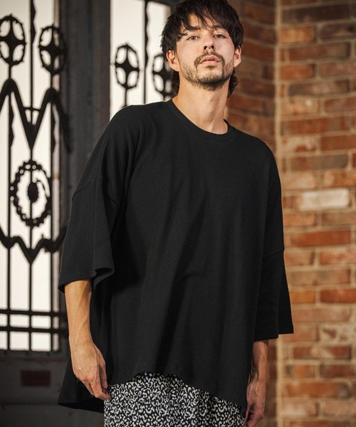 CAMBIO(カンビオ)の「mt10218- Honeycomb Waffle Over Size Tee オーバーサイジングTシャツ(S64326cmb)(Tシャツ/カットソー・メンズ・ホワイト/ブラック/チャコールグレー・S/M/L)」の11枚目の写真