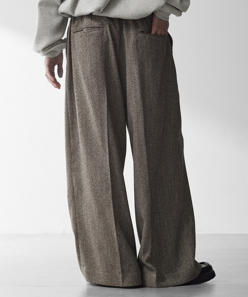 RUUBON（ルーボン）の「【RUUBON】nep tweed center press slacks/ネップツイード センタープレススラックスパンツ（その他パンツ・メンズ・ダークグレー/ベージュ・S/M/L）」の12枚目の写真