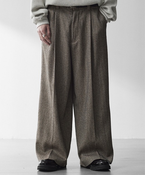 RUUBON（ルーボン）の「【RUUBON】nep tweed center press slacks/ネップツイード センタープレススラックスパンツ（その他パンツ・メンズ・ダークグレー/ベージュ・S/M/L）」の9枚目の写真