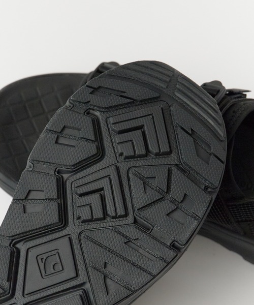 WHITE MOUNTAINEERING（ホワイトマウンテニアリング）の「White Mountaineering/ホワイトマウンテニアリング × rig Footwear/リグ フットウェア WM×rig footwear kuruka 2.0’ パンチング加工 サンダル 2026年 夏 夏服（サンダル・メンズ・ブラック・28/27/26）」の15枚目の写真