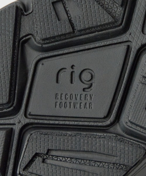 WHITE MOUNTAINEERING（ホワイトマウンテニアリング）の「White Mountaineering/ホワイトマウンテニアリング × rig Footwear/リグ フットウェア WM×rig footwear kuruka 2.0’ パンチング加工 サンダル 2026年 夏 夏服（サンダル・メンズ・ブラック・28/27/26）」の17枚目の写真