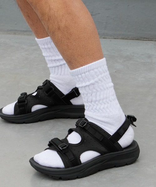 WHITE MOUNTAINEERING（ホワイトマウンテニアリング）の「White Mountaineering/ホワイトマウンテニアリング × rig Footwear/リグ フットウェア WM×rig footwear kuruka 2.0’ パンチング加工 サンダル 2026年 夏 夏服（サンダル・メンズ・ブラック・28/27/26）」の7枚目の写真