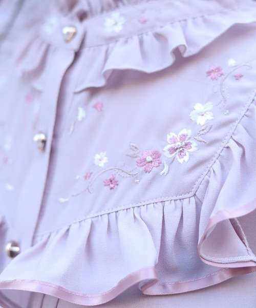 axes femme(アクシーズファム)の「桜刺繍スタンドブラウス(シャツ/ブラウス・レディース・ブラック/ピンク/キナリ・MEDIUM)」の14枚目の写真