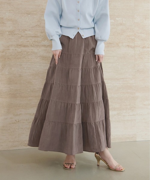 natural couture（ナチュラルクチュール）の「サテンティアードスカート（スカート・レディース・ブラウン/ピンク/オフホワイト・FREE）」の8枚目の写真