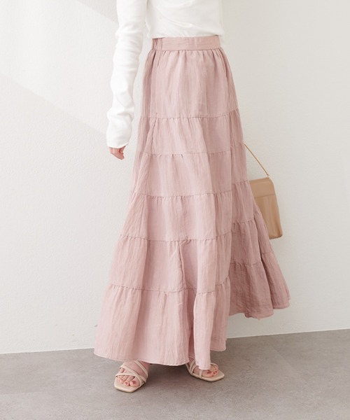 natural couture（ナチュラルクチュール）の「サテンティアードスカート（スカート・レディース・ブラウン/ピンク/オフホワイト・FREE）」の17枚目の写真